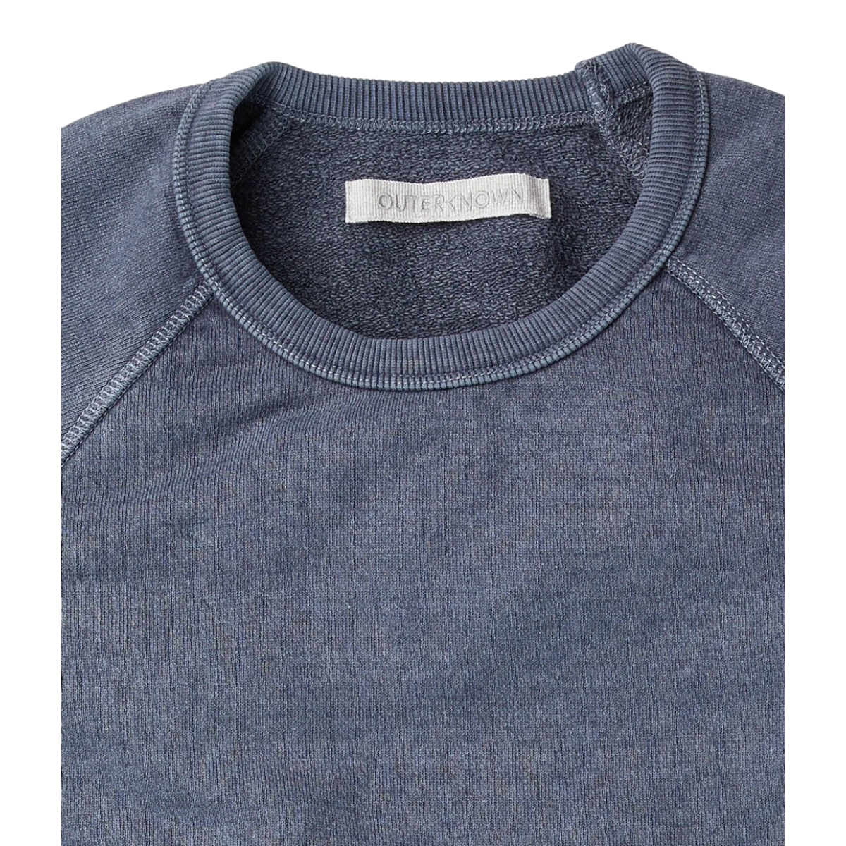 MILWORK Sur sweatshirt in admiral blue, made from a hemp and organic cotton blend with a chest pocket and garment-dyed finish.