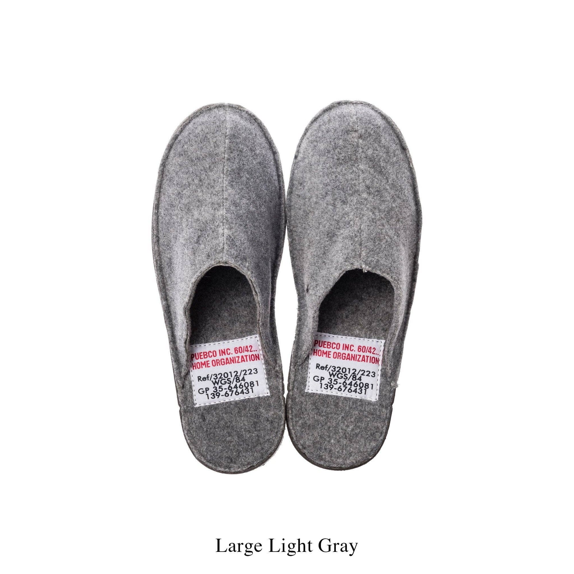 SLIPPERS: Dark Gray / Large